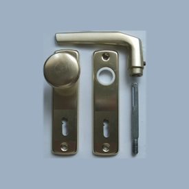   Gombos ajtó kilincs garnitúra lővér/55 kulcslyukas F2 Pezsgő színű